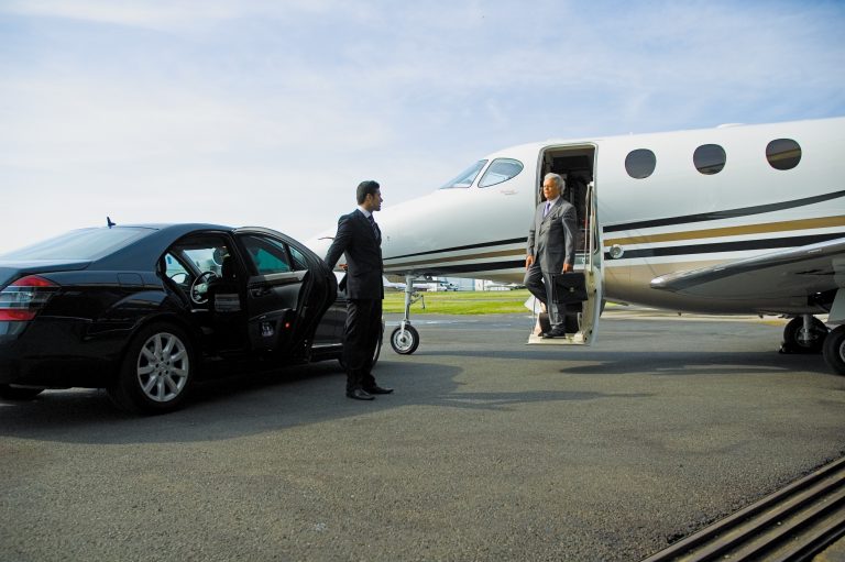 Things to Do Before Hiring London Airport Chauffeur Service