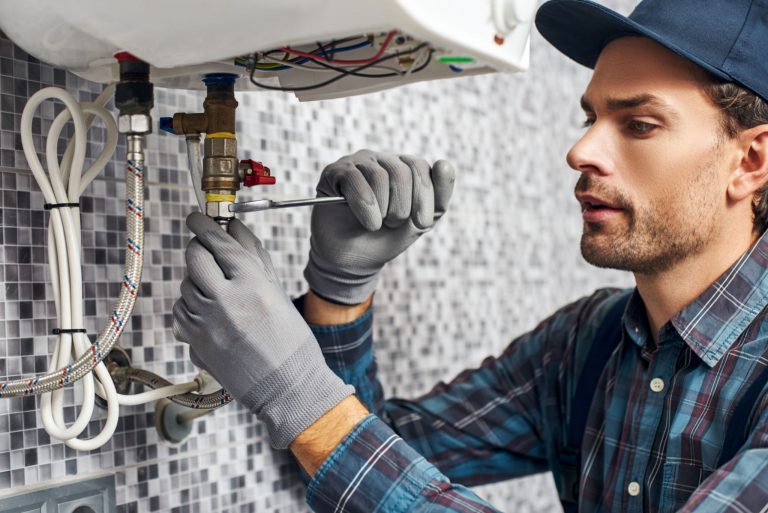 Why Should You Hire An Emergency Plumber In Birmingham?