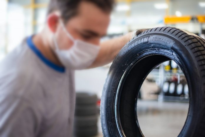 Here’s Why You Shouldn’t Drive with Worn-Out Tyres